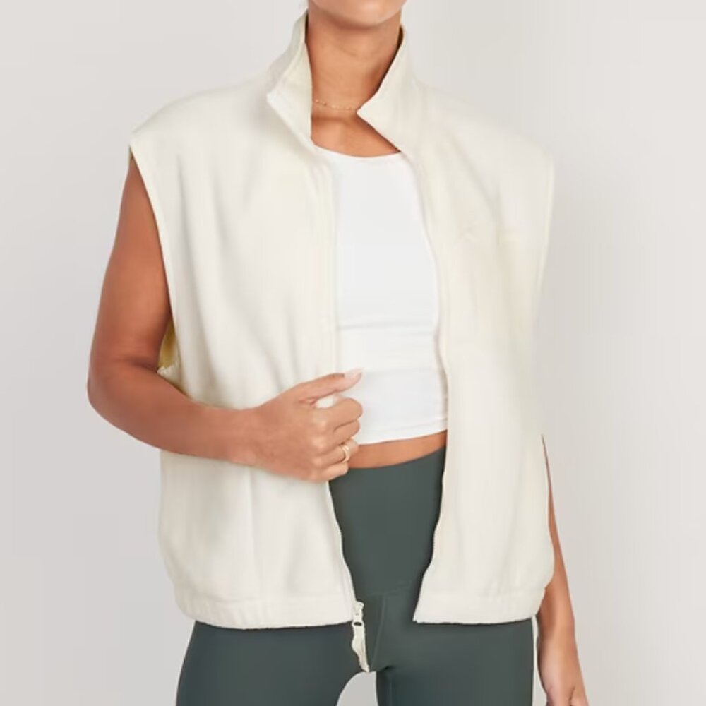 Old Navy Fleece Zip Vest Creme De La Creme Size Medium